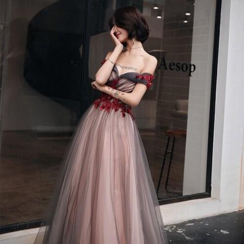 Burgundy Chinese Oriental Wedding Female Noble Cheongsam Off Shoulder Evening Dress Elegant Modern Celebrity Banquet Dresses