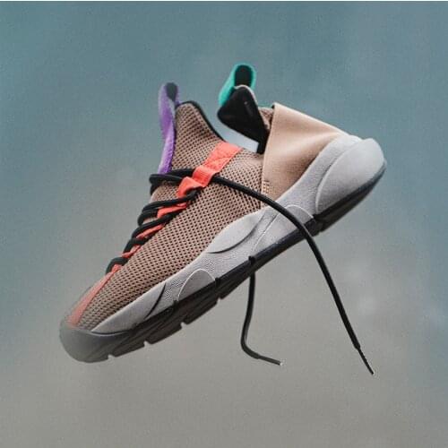 Maden 2021 Summer New Mens Running Sneaker Light Breathable Fly Weave Jogging Walking Shoe Casual Fashion Comfortable Shoes