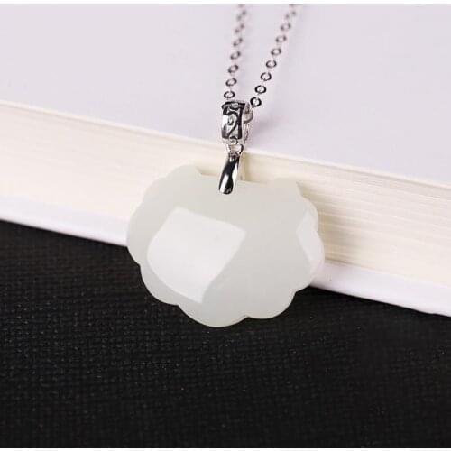 Three-dimensional craft silver inlaid natural Hetian jade cloud necklace pendant classic light luxury Chinese womens jewelry