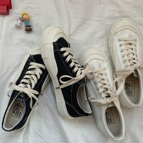 QWEDF New Women Vulcanize Shoes White Canvas Sneakers Casual Shoes Elemental Wild Basic Light Breathable Tenis Feminino D6-68