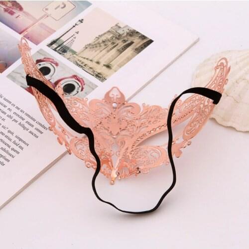 Luxury Golden Men Women Lovers Couple Venetian Party Masks Metal Laser-cut XMAS Costume Shows Wedding Masquerade Mask Set