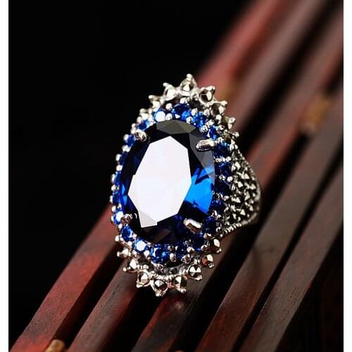 Jewelry Antique Thai Ring Red Pomegranate Jewelry Exaggerated Black Ore Ring Wedding Rings