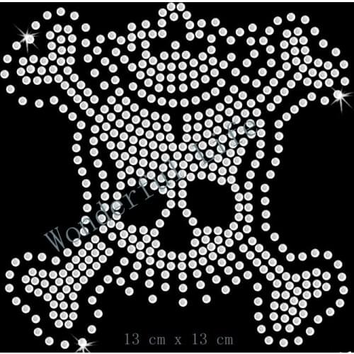 Free shipping Skull Crown And Crossbones Iron On Bling Transfer