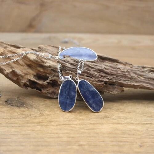 Irregular Natural Kyanite Pendants Healing Necklace,Silvery Plated Raw Blue Quartz Slab Silce Charms For Women Jewelry,QC3072