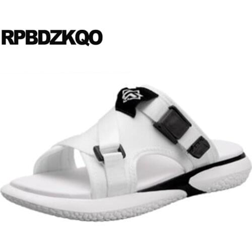 White Fashion Slippers Slides Flat Breathable Beach Red Slip On Mens Sandals 2018 Summer Outdoor Men Shoes Casual Designer