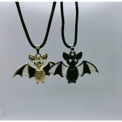Yungqi Vintage Punk Gothic Bat Pendant Necklace For Women Animals Choker Halloween Collar Hip Hop Girl Jewelry Gift Accessories