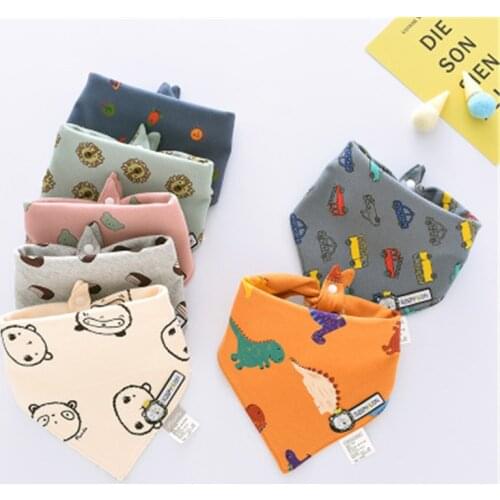 4pcs/lot Baby Bibs Triangle scarf Cotton Cartoon Child Bandana Bibs Newborn Absorbent Cloth Bib Boy Girl Triangle baby Scarf