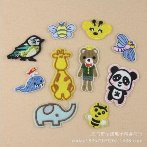 100pcs/lot Small Embroidery Patches Clothing Decoration Accessories Elephant Cow Bird Bear Bee Iron Heat Transfer Applique