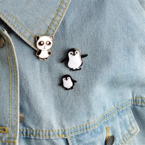 Cartoon Animal Brooch Cute Panda Penguin Mother Baby Enamel Pin Denim Jacket Coat Child Backpack Badge Fashion Accessories