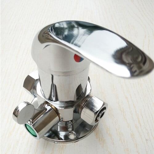 1pc Chrome Bathroom Basin Mixer Faucet Sink Tap Wall Mounted Hot & Cold Water Mixer High Quality Bathtub Faucet