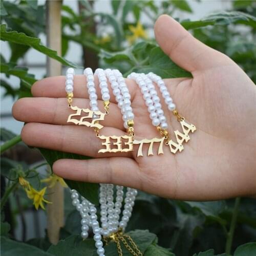 111 222 444 777 999 Angel Number Imitation Pearl Chain Necklace Birth Year Number Necklace Gold Charm Pendant Necklace Wome