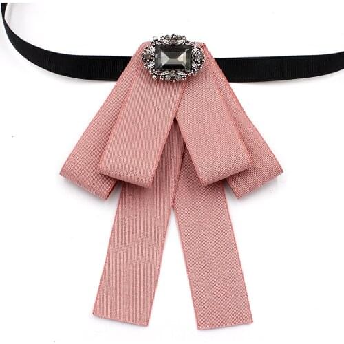New Fabric Bow Tie Brooch Handmade Crystal Shirt Collar Pin Bowknot Bowtie for Women and Men Wedding Fashion Jewelry Accessories