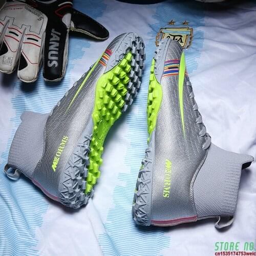 Football Boots Men Soccer Boots Cleats Ankle Long Spikes TF Spikes High Top Sneakers Soft Indoor Turf Futsal Child Soccer Shoes