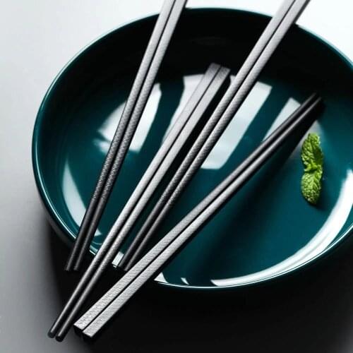 10 pairs of high quality Chinese non-slip chopsticks traditional sushi sticks chopsticks kitchen restaurant reusable