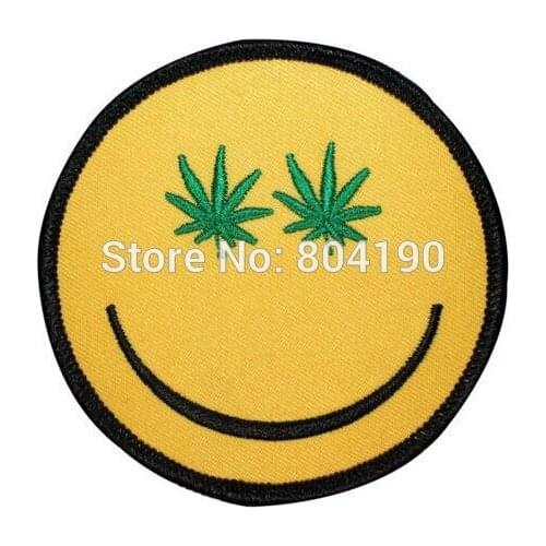 Stoner Smiley Pot Leaf Face Weed retro boho hippie applique iron-on patch Biker Vest Badge free embroidery