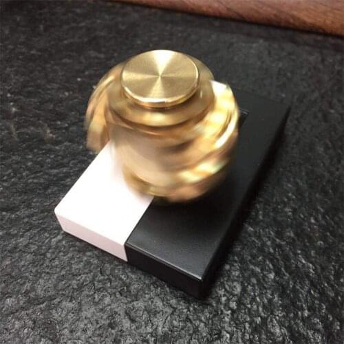 Fingertip Gyro Gear Stress Relief Toy Pure Copper Finger Mechanical Gyro Adult Decompression Toy Gyro Gear Linkage Cube