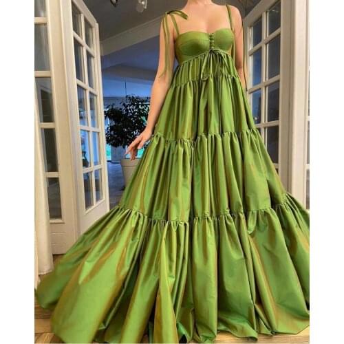 Long Glossy Satin Prom Dresses 2021 Spaghetti Straps Puffy Formal Evening Party Dress vestidos de gala