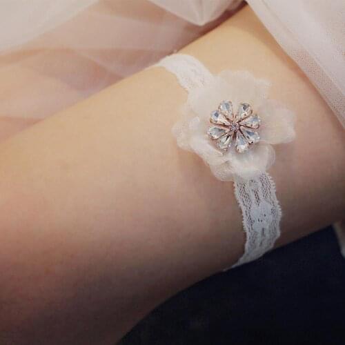 SLBRIDAL Sexy Lace Flower Crystal Rhinestones Wedding Garter Belt Bridal Thigh Leg Garter Ring For Women/Female/Bride
