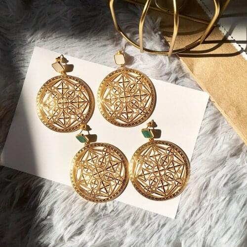 Fashion Fancy Hollow Faceplate Pendant Earrings Green White Malachite Studs Earrings For Women Brand Jewelry