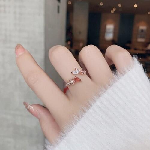 Fashion Simple Korean Womens Ring Fashion Small Fresh Womens Ring Charm Jewelry Party Banquet Gift Crystal Ring Summer Trend