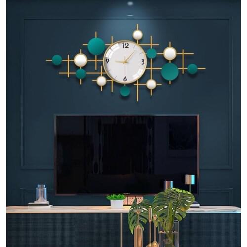 Modern Wrought Iron Wall Clock Wall Hanging Ornaments Home Livingroom Wall Sticker Crafts Hall Hotel Porch Wall Mural Decoration