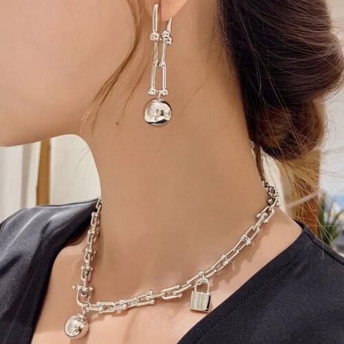 2020 New Vintage Metal Lock Chokers Necklaces for Women Punk Jewelry Big Ball Pendant Necklace U Chains Necklace Goth Wholesale