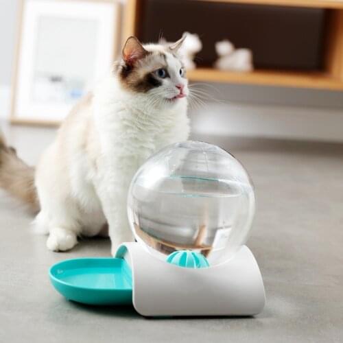 Pet Snails Bubble Automatic Water Cat Drinking Fountain Ball Bubble Automatic Water Feeding