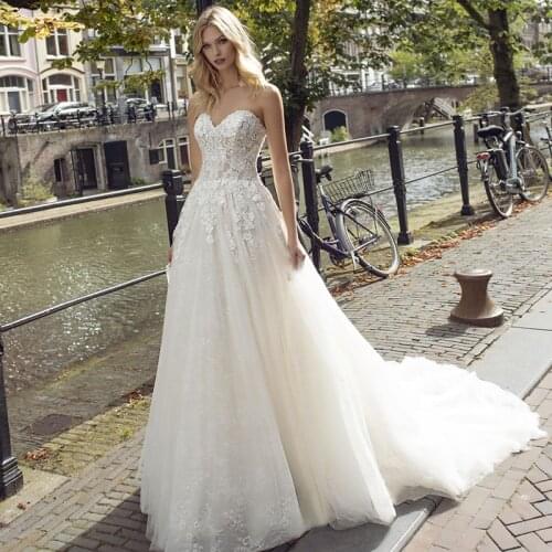Sexy A Line Sweetheart Wedding Dresses Champagne Lace Applique Soft Tulle Bridal Gowns Cheap Plus Size Summer Dress 2021