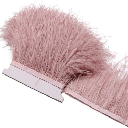 1/2 yard ostrich feathers Trims DIY feathers for jewelry making needlework crafts Carnival Costume/Dress decoration pluma 8-10cm