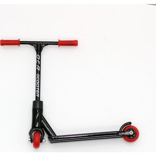 NEW Alloy Finger Scooter Toy For Kids Skateboard Skate Boarding Fingerboard