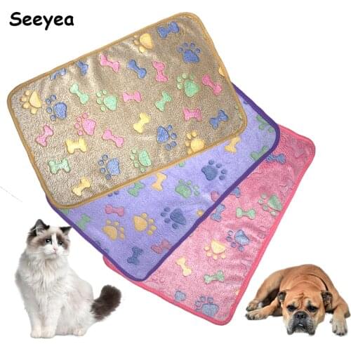 Soft Pet Blanket Dog Bed Mats Fluffy Premium Fleece Bone Paw Print Warm Flannel For Dog Blacket Puppy Cat Pets Accessories