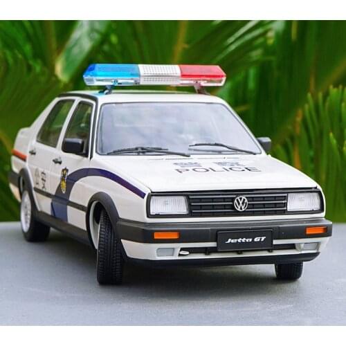 Original factory 1:18 Scale diecast VW Volkswagen JETTA GT MK2 car model with small gift