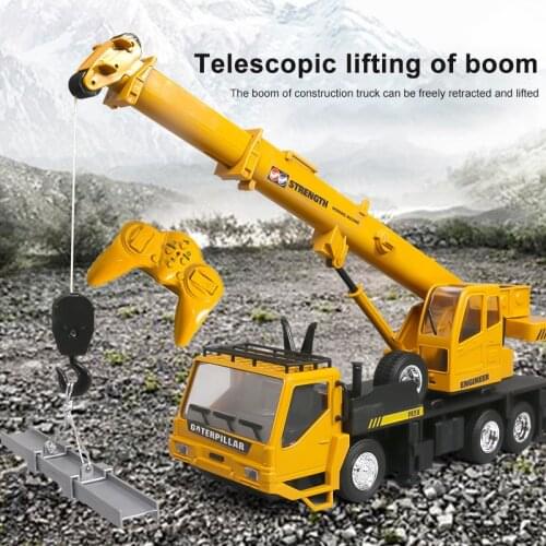 Cheap 1:24 8CH Simulation Crane Excavator Wireless Remote Control engineering Lighting Truck Chargeable RC Vehicles Car Toy