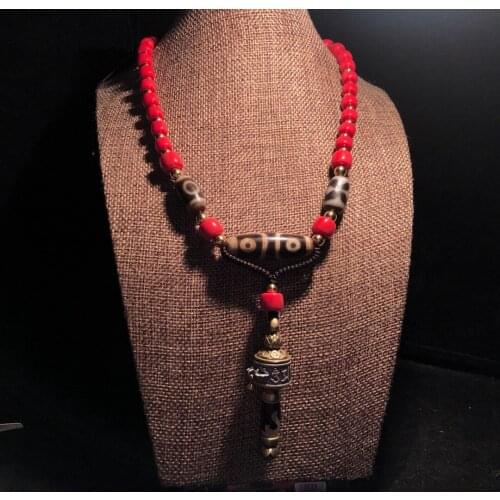 Wholesale Pendant Necklace Tiger Tooth Heaven And Earth Three Eyed Money Hook Dzi Bead Old Object Mothers Day Gift