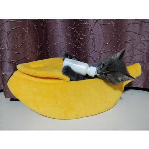 Supplies Mat Beds for Cats Kittens Banana Cat Bed House Cute Banana Puppy Cushion Kennel Warm Soft Pet Bet Cat