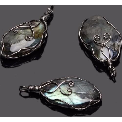 New Arrival Fashion Women Men Jewelry Vintage Irregular Nuggets Original Quartz Stone Pendant Natural Labradorite Stone Pendants