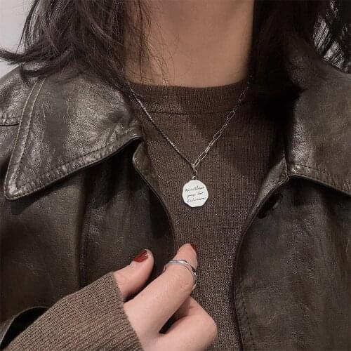 925 Silver Necklace Retro Letter Round Necklace Simple Party Jewelry Womens Clavicle Chain Punk Style Sweater Chain