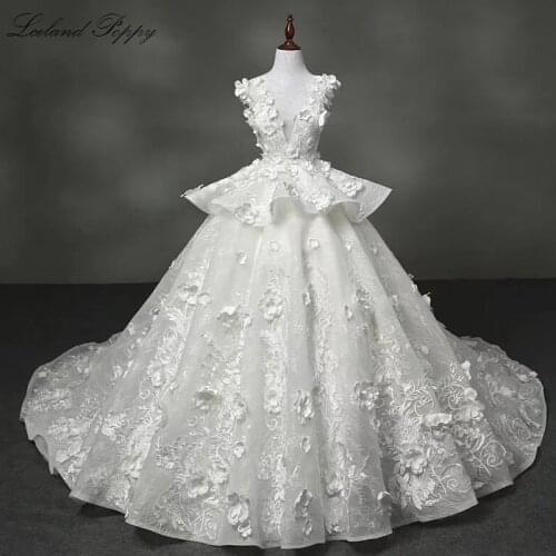 Lceland Poppy A-line Lace Appliques Wedding Dresses 2020 Scoop Neck Beaded Vestido de Novia Bridal Gowns with Flowers