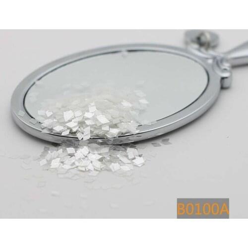 2020 fashion Charming sexy sequins glittering diamond nail decoration 3D LEI piece sequins Transparent white bagged B0100A