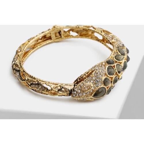 Amorita boutique Delicate and stylish snake bracelet