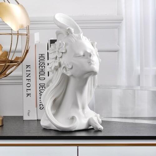 Nordic Creative Arts Figure Statue Stargazy Pie Girl Art Sculpture Resin Crafts Cartoon Home Decoration Accessories R4245