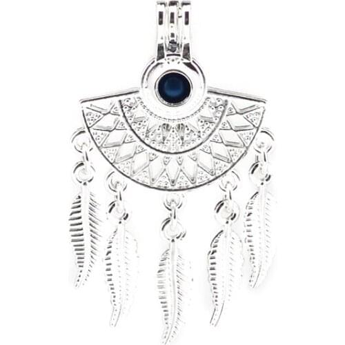 L908 5pcs/Lot Bright Color Fan Shapes Filigree Pearl Beads Cage Pendant Locket Fairytale Party Essential Oil Diffuser Accessory