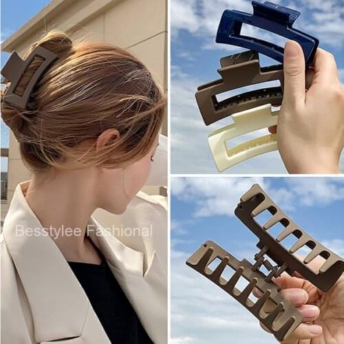 1PC Korean Solid Large Hair Claws Elegant Matte Hairpins Barrette Crab Hair Clips Headwear for Women Hair Accessories Girls