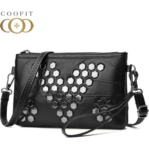 Coofit Clutch Bag Female Stylish Rivet Envelope Wrist Bags Girls Messenger Shoulder Bag Satchel Bags V Letter Designer PU Sac