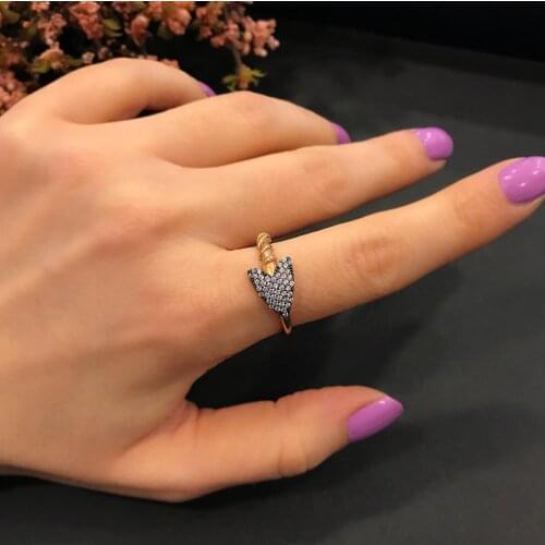 STELA DESIGN ARROW RING (ADJUSTABLE)