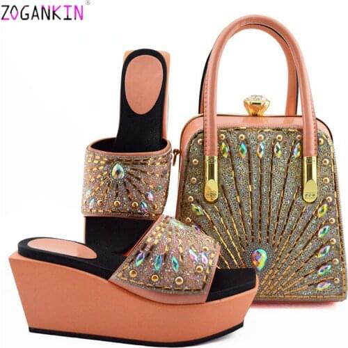 ZOGANKIN Leather Pumps