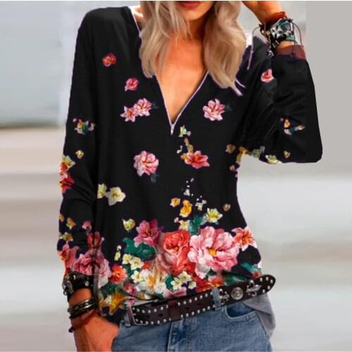 Plegie Women's T-shirts With Print