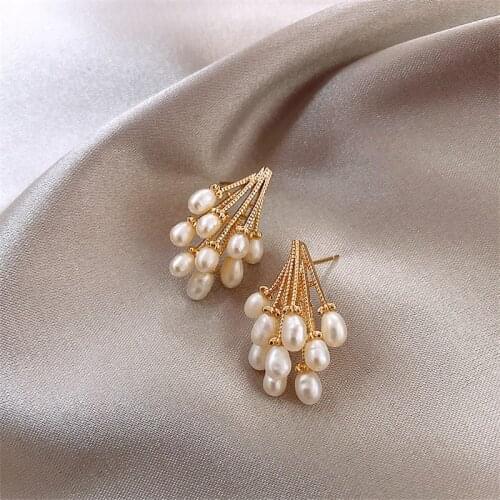2021 Korea New Fashion Baroque Pearl Earrings Temperament Personality Versatile Pendant Earrings Elegant Jewelry For Women