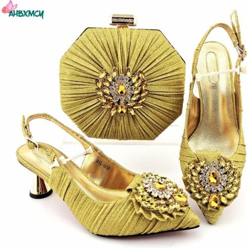 Slingbacks Pumps New Design African Women Shoes and Bag Set in Golden Color High Quality Sandals for Pretty Party