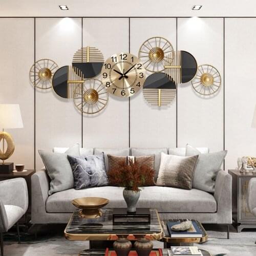 Nordic Fashion Watch Living Room Simple Art Wall Watch Household Creative Luxury Decoration Wall Clock Modern Design